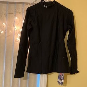 Woman’s Under Armour Compression Shirt NWT
